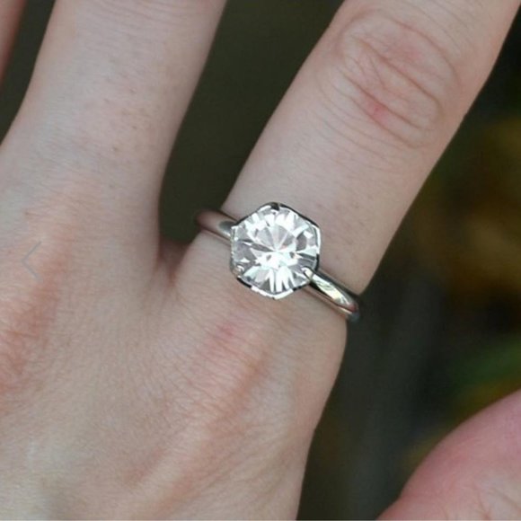 Swarovski Crystal Harlequin Ring - Picture 2 of 4